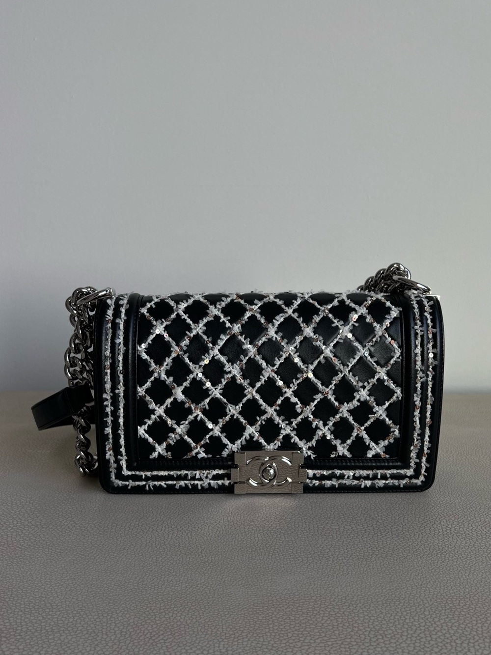 Chanel Black Quilted Calfskin Embroidered Boy Bag Medium - Picture 3 of 14